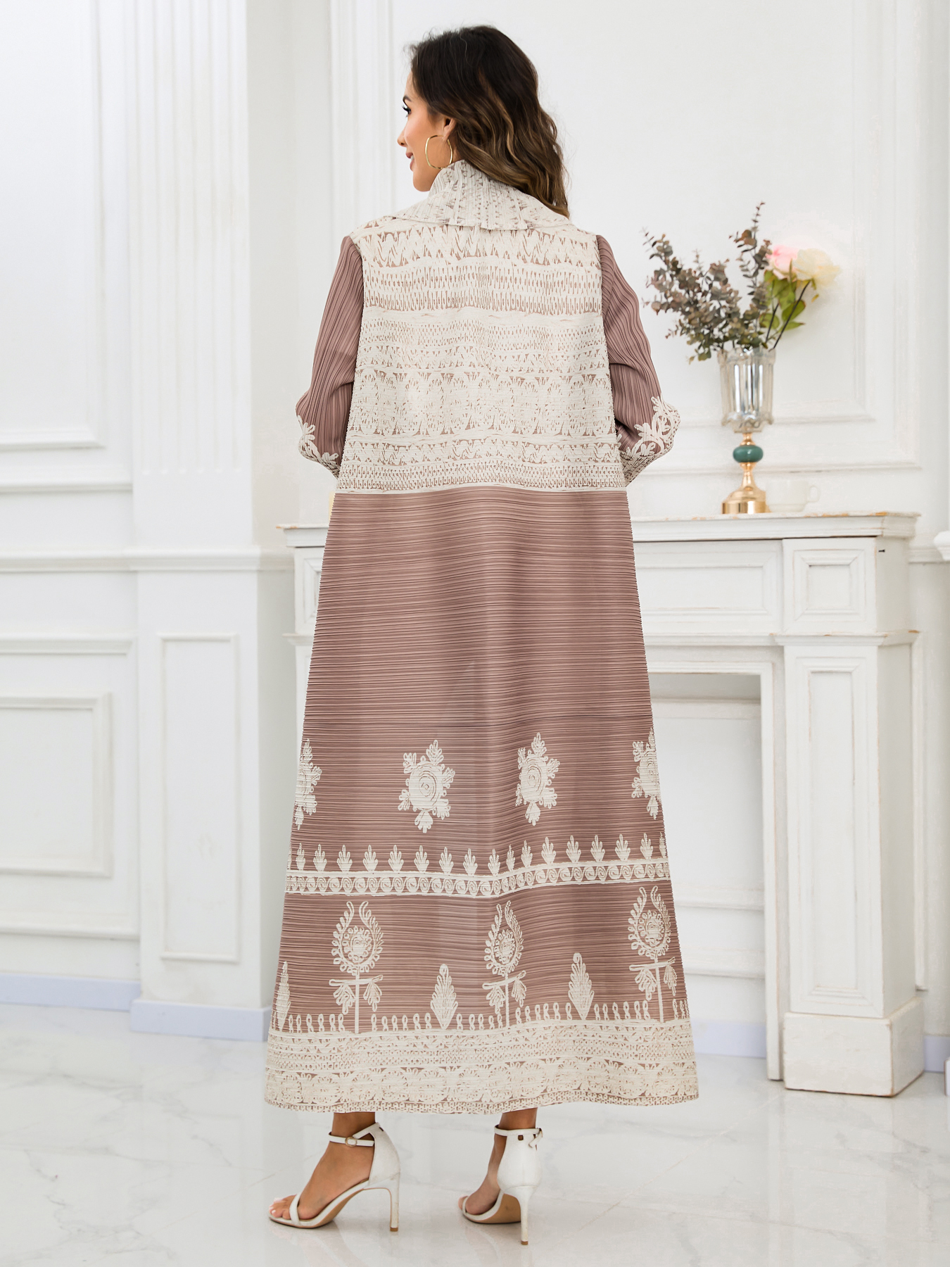 Ethnic Clothing Middle Eastern printed pleated long robe coat Ladies' elegant, loose, large-sized printed cardigan shawl in Arab style is trendy 