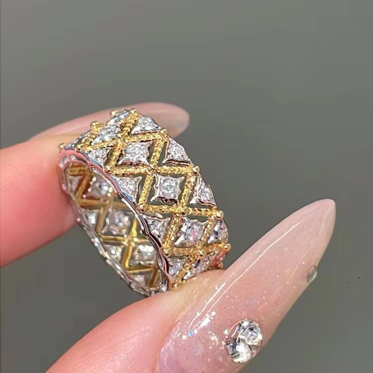 Vintage Design S925 Silver High Fashion Womens Ring European Style with Mossan Diamond Beautiful Moissanite Rings