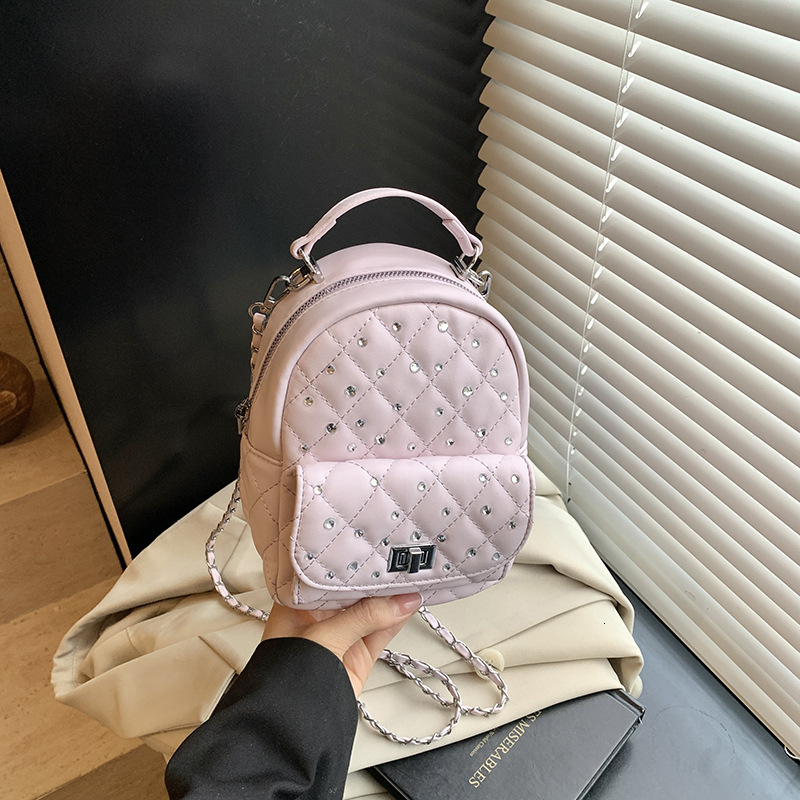 Luxury Brand Designer Bag High-End Niche Quilted Chain Shoulder Bag For Women With Rhinestones, New Fashion Versatile Backpack And Handbag