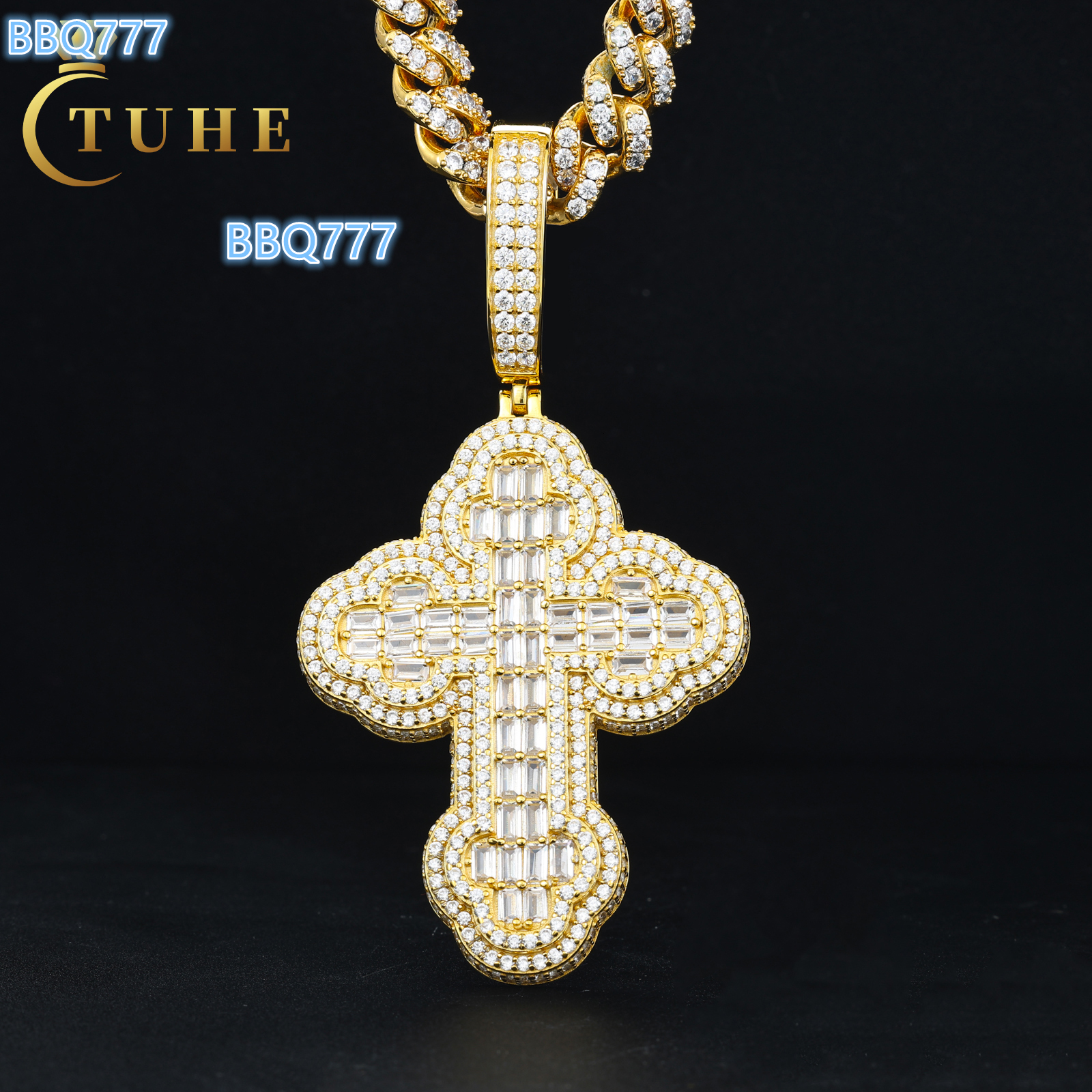 Fine Hip Hop Jewelry Custom 925 Sterling Silver 3 Sizes Baguette Moissanite Iced Out Cross Pendant for Men