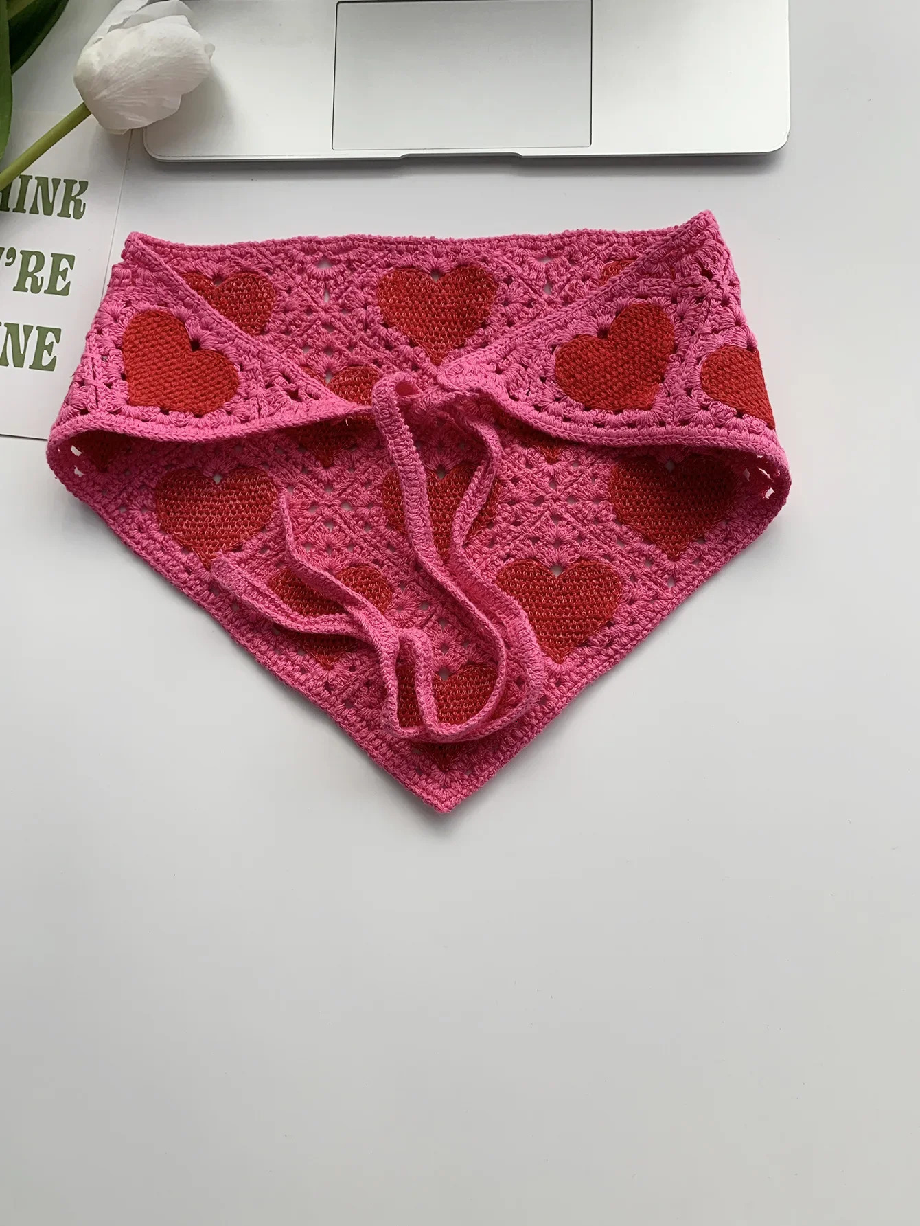 Handmade French Vintage Headscarf Womens Sweet Cute Knitted Heart Shaped Hairband Triangle Trendy Scarf for Traveling 250723