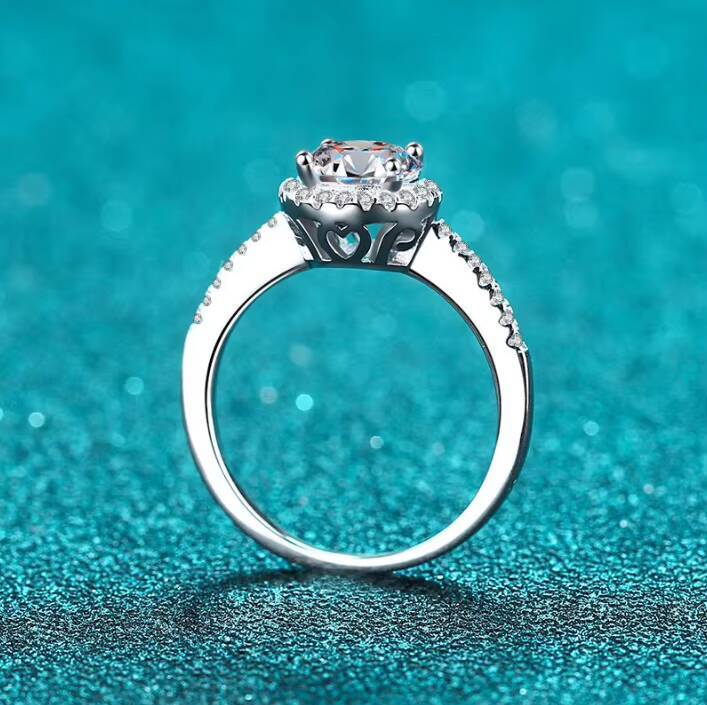 S925 Sterling Silver Round Moissanite Ring Direct Sales Fashion Ring From Merchant