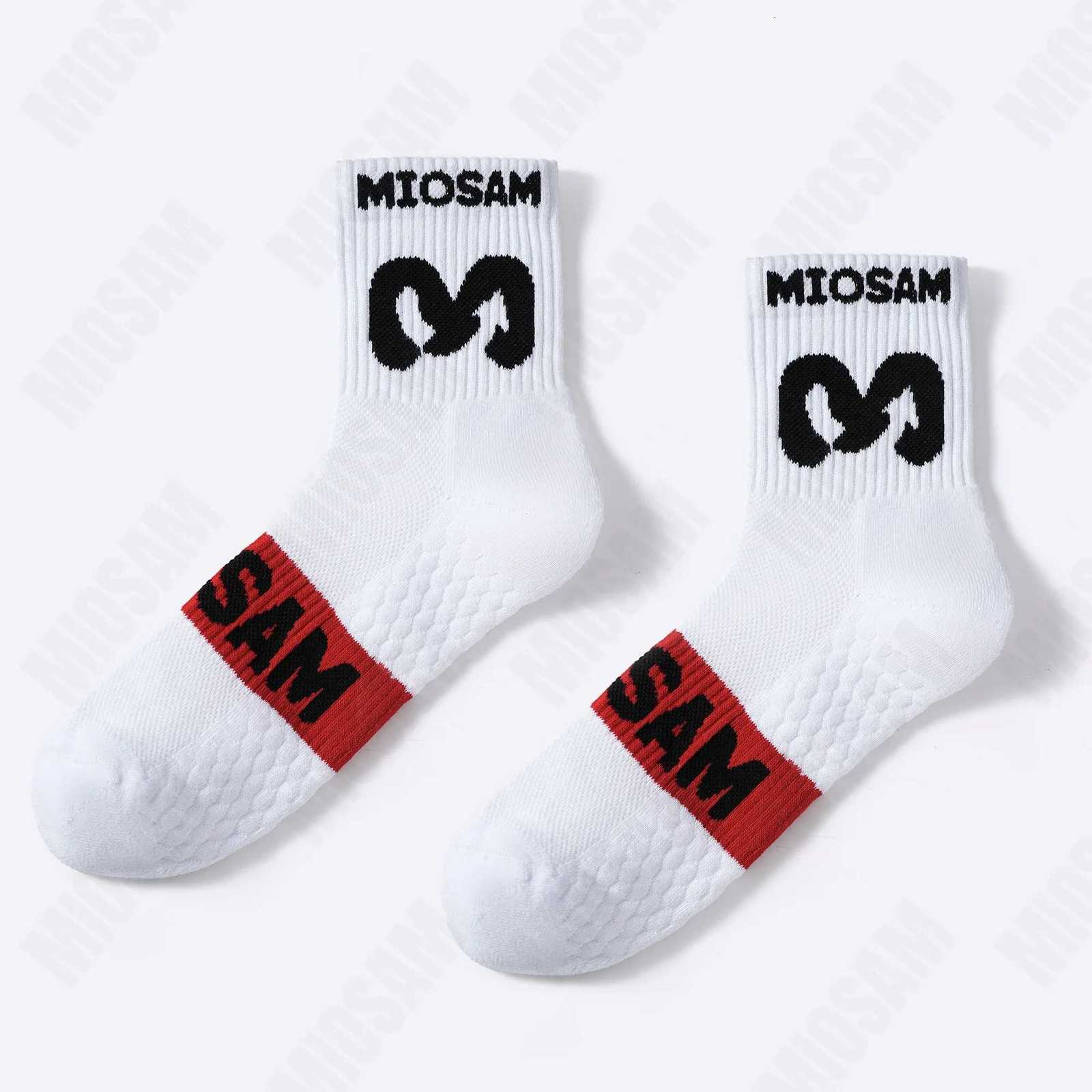2 Pairs of Mens Combed Cotton Breathable Moisture Wicking Comfort Crew Socks Casual Sports Terry Bottom Socks X250725