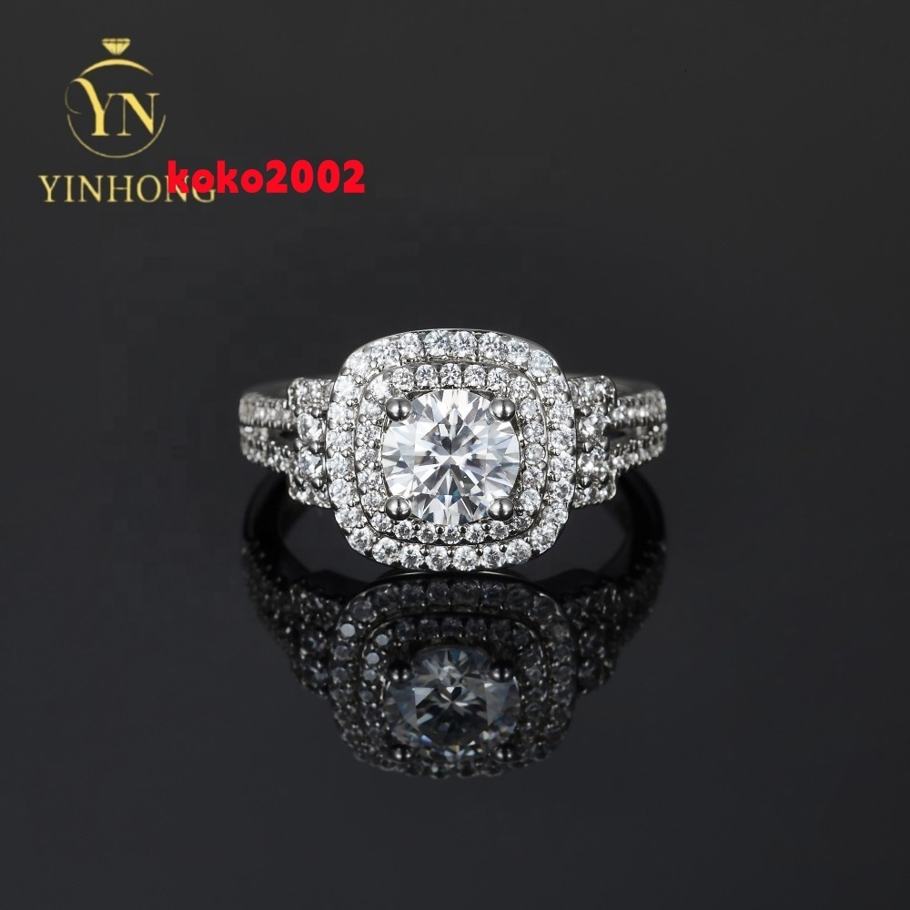 Wholesale Fashionable Wedding Ring 1ct Vvs D Moissanite Inlay Diamond Ring Silver Lady Wedding Rings Luxury