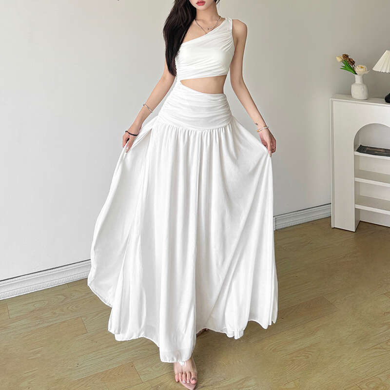 INS2024 Summer New Women's Solid Color Slim Street Fashion Asymmetrical Neck Sleeveless Dress 192