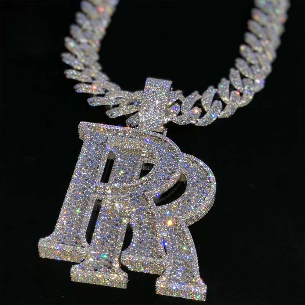 Hip-hop jewelry personalized pendantCuban Men's Chain Pendant VVS Silicon Gold Plated Ice Jewelry Zircon Stone