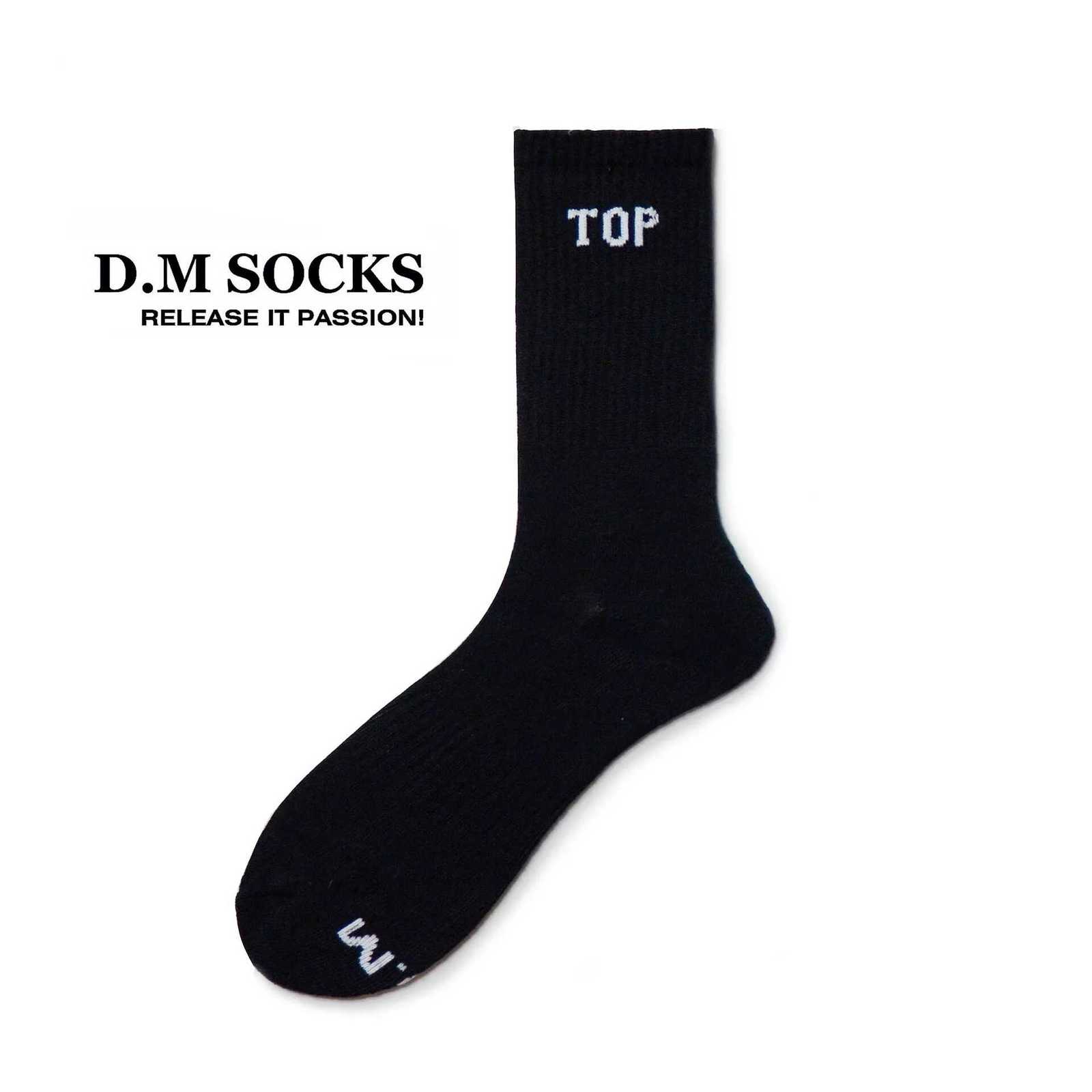 New Design Mens Socks Personality Letter Print Middle Tube Socks Top Bottom Vers Cotton Socks X250725