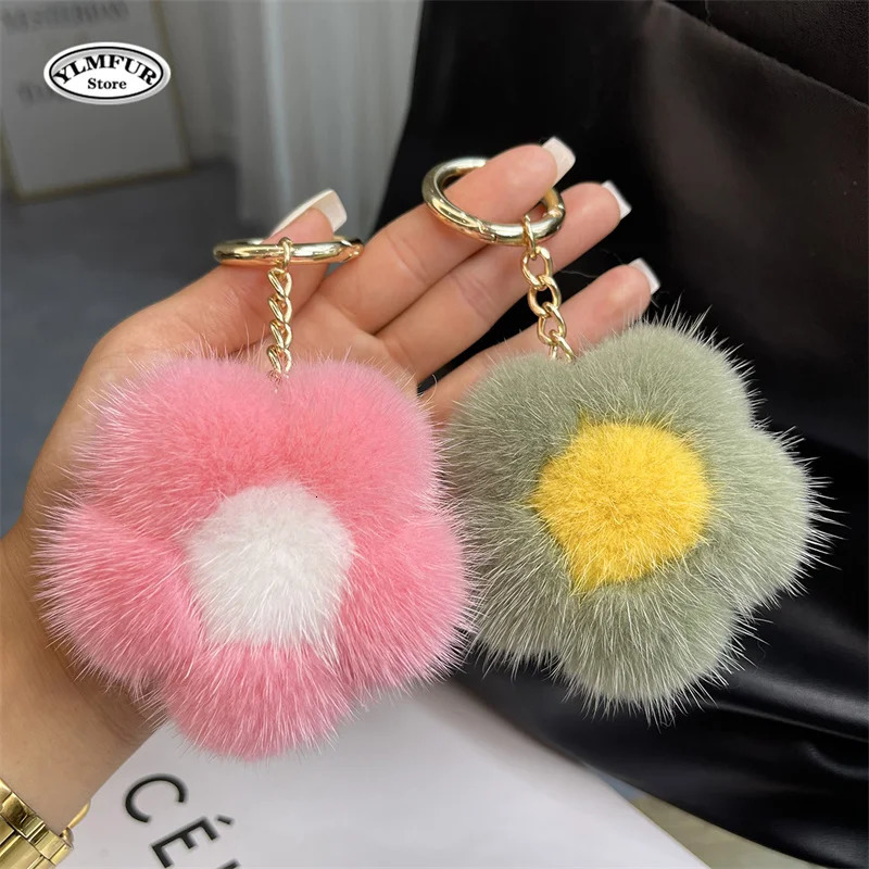 Korean Sweet Mink Fur Flower Keyrings Colorful Flower Keychains for Bags Charms Pom pom Flowers Keys Accessories Pendnat Gifts 250722