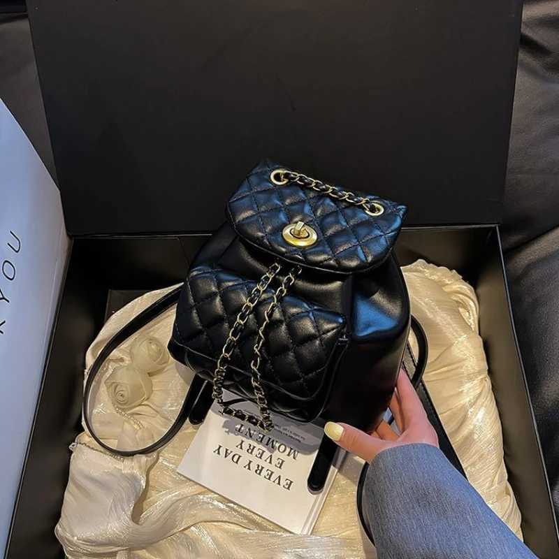 2025 Wern Style Small Bag Mens Diamond Grid Chain Backpack Reliable and Popular Cross-Border Hand-Held Small Backpack Y250724