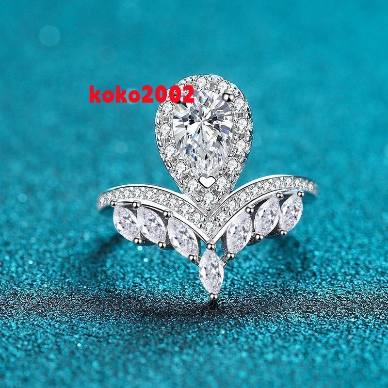 Factory Direct Sale S925 Silver Womens Personalized Fashion Moissanite Wedding Ring Special Shape Moissanite Engagement Ring