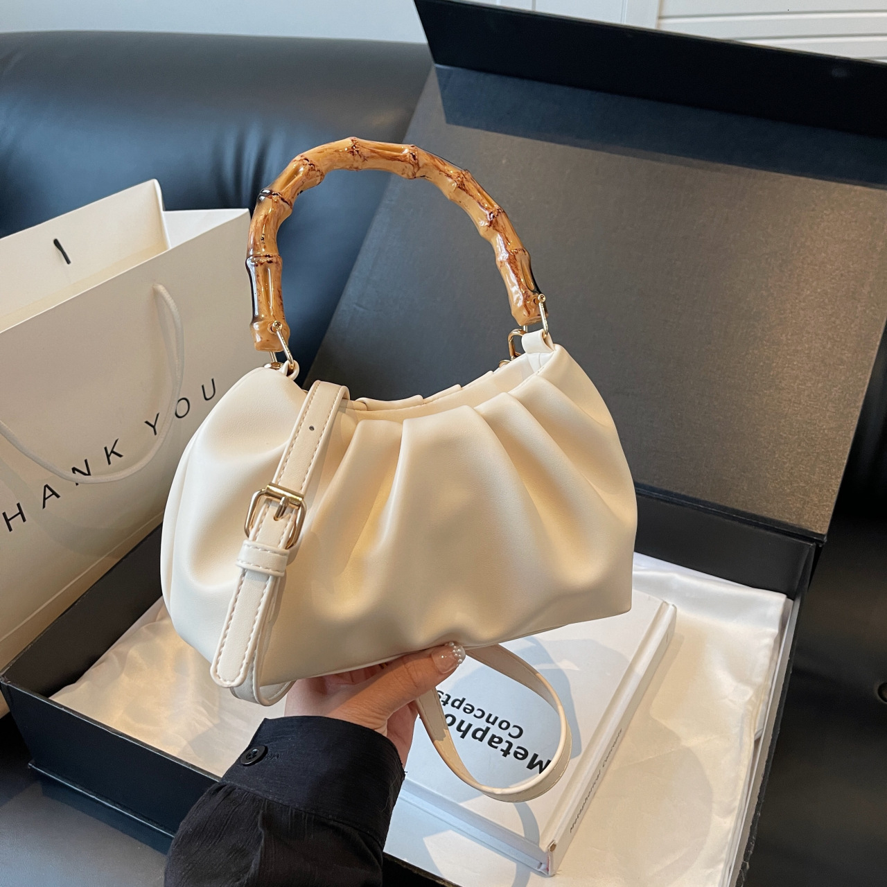 Luxury Brand Designer Bag 2025 Summer New Style Nanfeng Women's Bag Wrinkled Vintage Wooden Handheld Cloud Bag Elegant High-End Soft Shoulder Bag