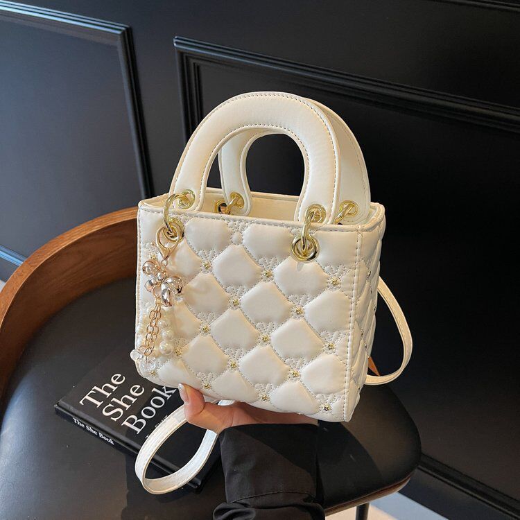Free Shipping Designer Luxury Diana Bag Women's New High-end Quilted Embroidery Pearl Handbag Bucket Bag Single Shoulder Crossbody Bag Leisure Co