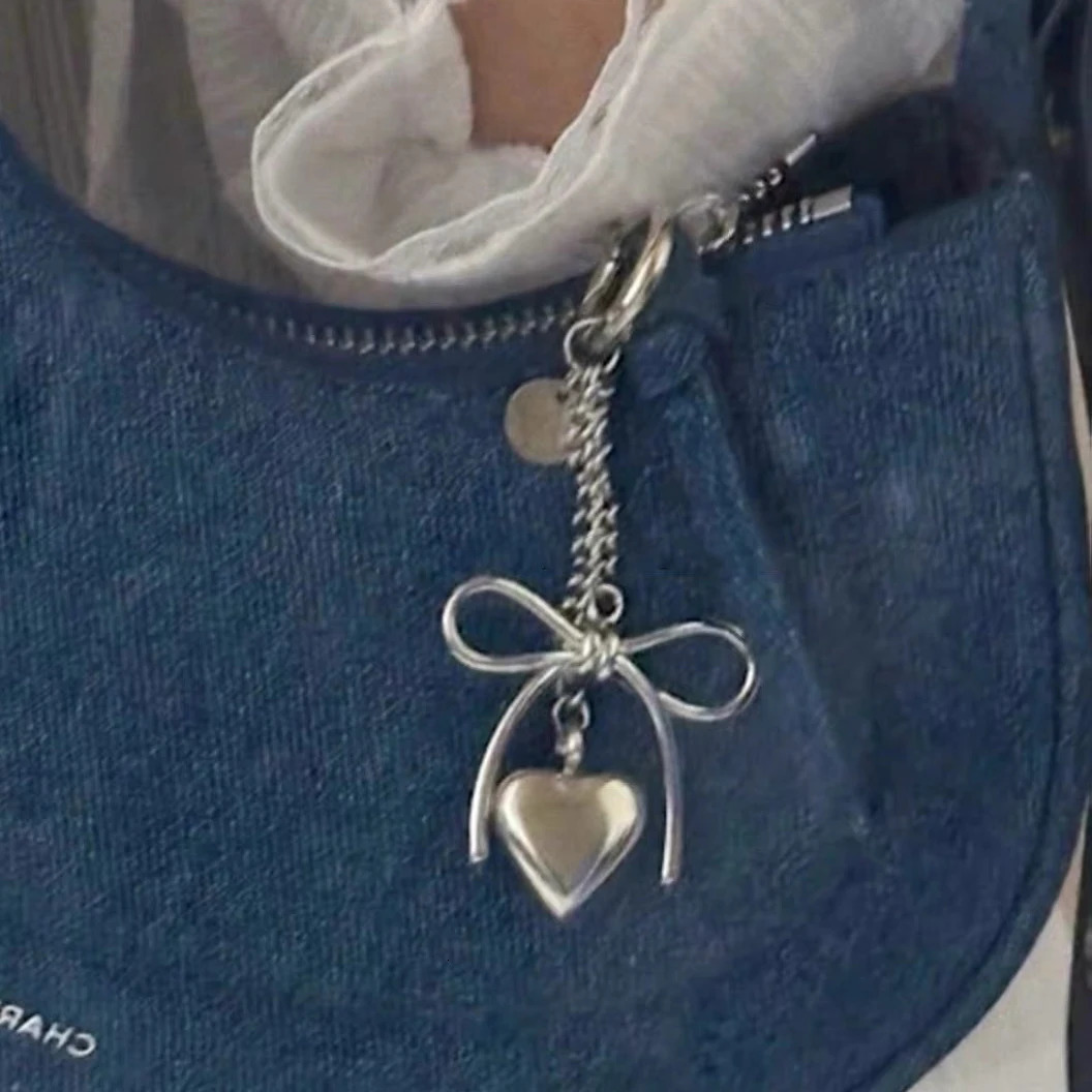 Fashion Heart Bowknot Keychain Pendant Keyring Silver Color Metal Backpack Bag Charms Hanging Decoration Car Key Holder Gifts 250722