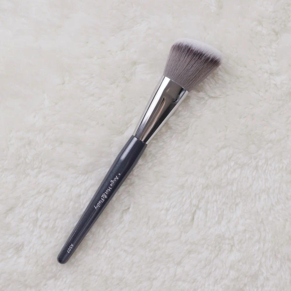 A507 Angled Blush Brush BKAngie Hot Flashy Face Contour Makeup Brush for Liquid Cream Bronzer Blush Highlighter