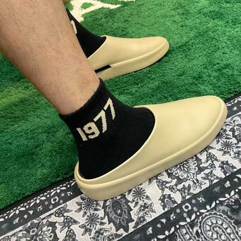 4 Pairs Ankle Socks Men Sport Hip Hop Cotton Socks Letter Skateboard Fashion Style Gifts Couple Breathable Low Cut Short Socks X250725