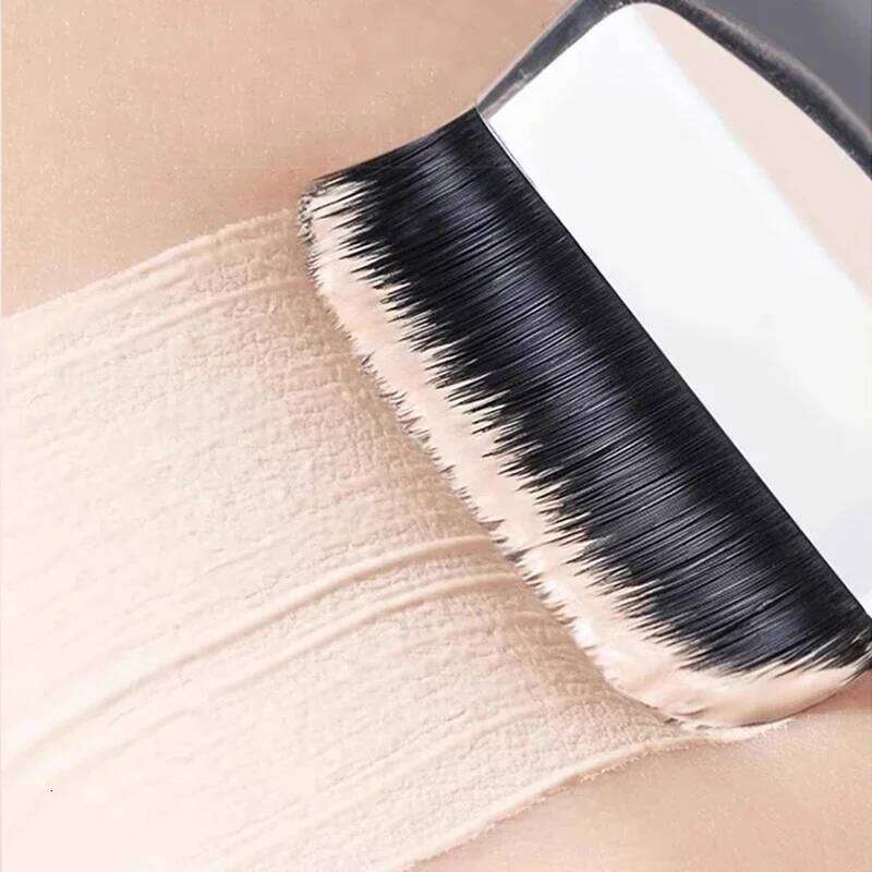 Wholesale1/2/5pcs One-Line Foundation Ultra-Thin Mask Primer New Korean Makeup Brush Concealer X250725
