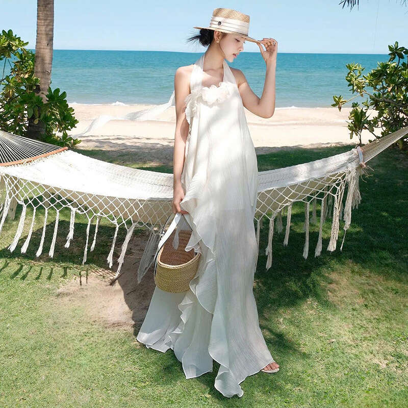 2025 Summer New Niche Halter Neck Elegant Slim Fit Three-Dimensional Floral Beach Vacation Dress for Women 99f