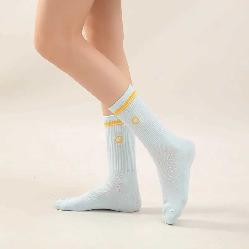 5 Pairs Unisex Cotton Yoga Socks Non Slip Grip Breathable Gym Training Sports Socks All Season Comfortable White Retro Style X250725