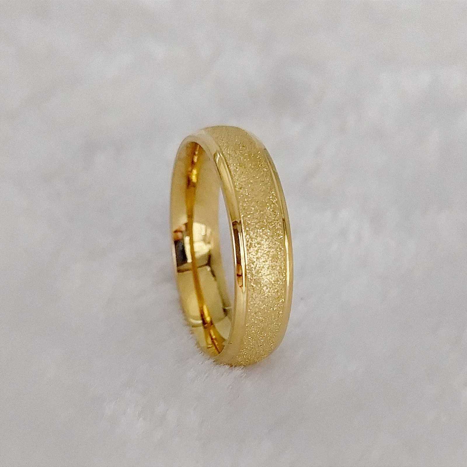 Wholesale mens and womens dome shaped love wedding rings fashionable party clothing 24 gold-plated stainless steel jewelry couple rings W250417