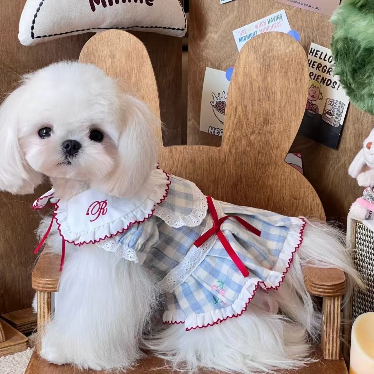 T804 Pet fluffy princess dress new dog cat two-legged dress pink sweet spring and summer dress