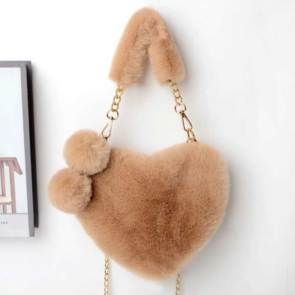 Plush Handbags Faux Fur -shaped Wen Fluffy Ladies Chain Shoulder Bag Fi Fem Versatile Furry Daily Clutch Purse Y250725