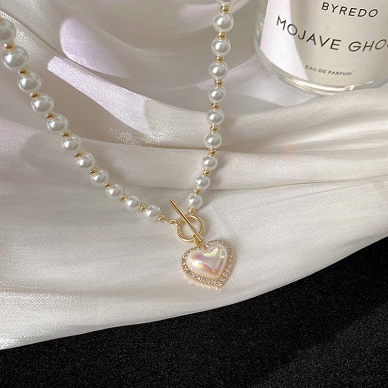Japanese and Korean INS New Super Fairy Temperament Imitation Pearl Heart Necklace Cool Style Sweet Simple OT Buckle Lock Bone Chain Jewelry for Women