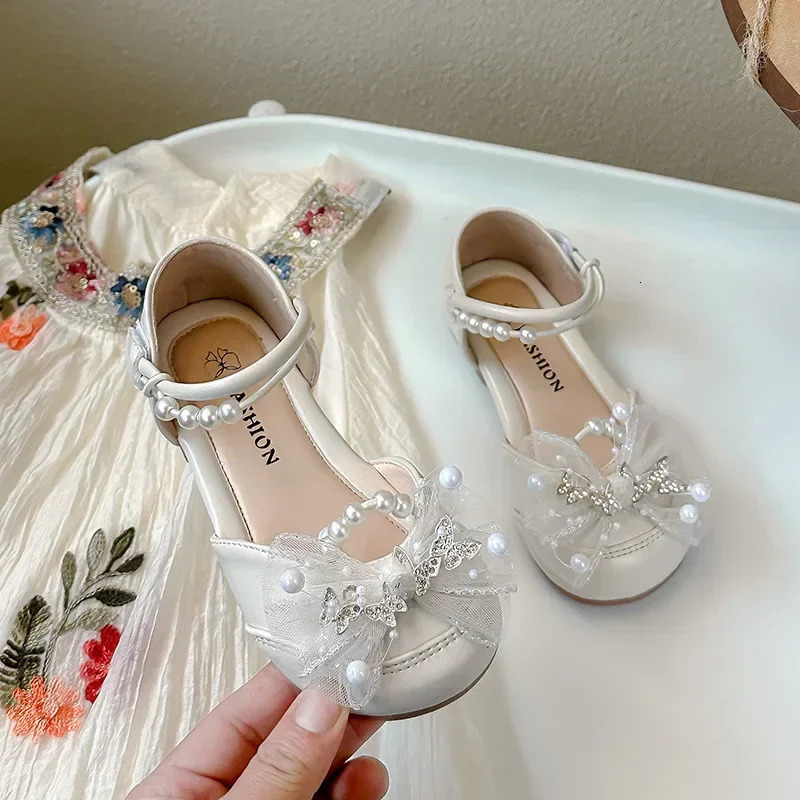 Girls Dance Shoes Mesh Lace Bows Sweet Butterfly Summer Kids Half Sandals Wedding Ins Trendy Princess Pearls 250725