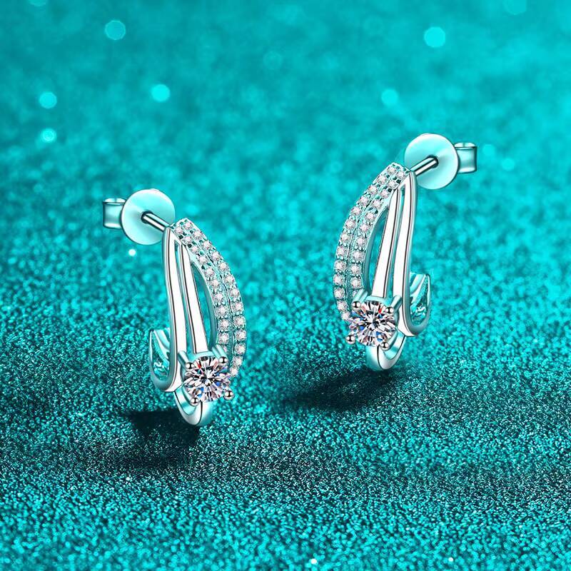 Wholesale Double-layer Bending 0.6ct Moissanite Stud Earring for Women S925 Sterling Silver Moissanite Jewelry