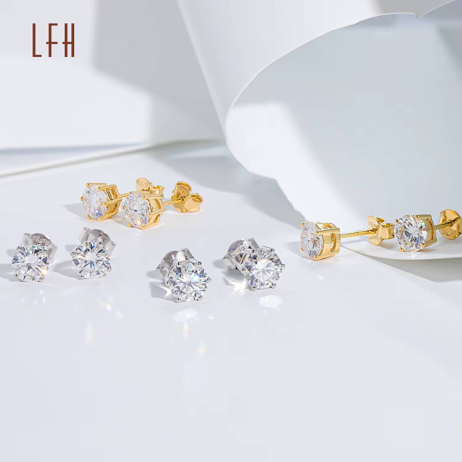 Wholesale Classic Design 18K Real Gold Moissanite Customizable Stone Stud Earrings for Women Au750 Moissanite Stud Earrings