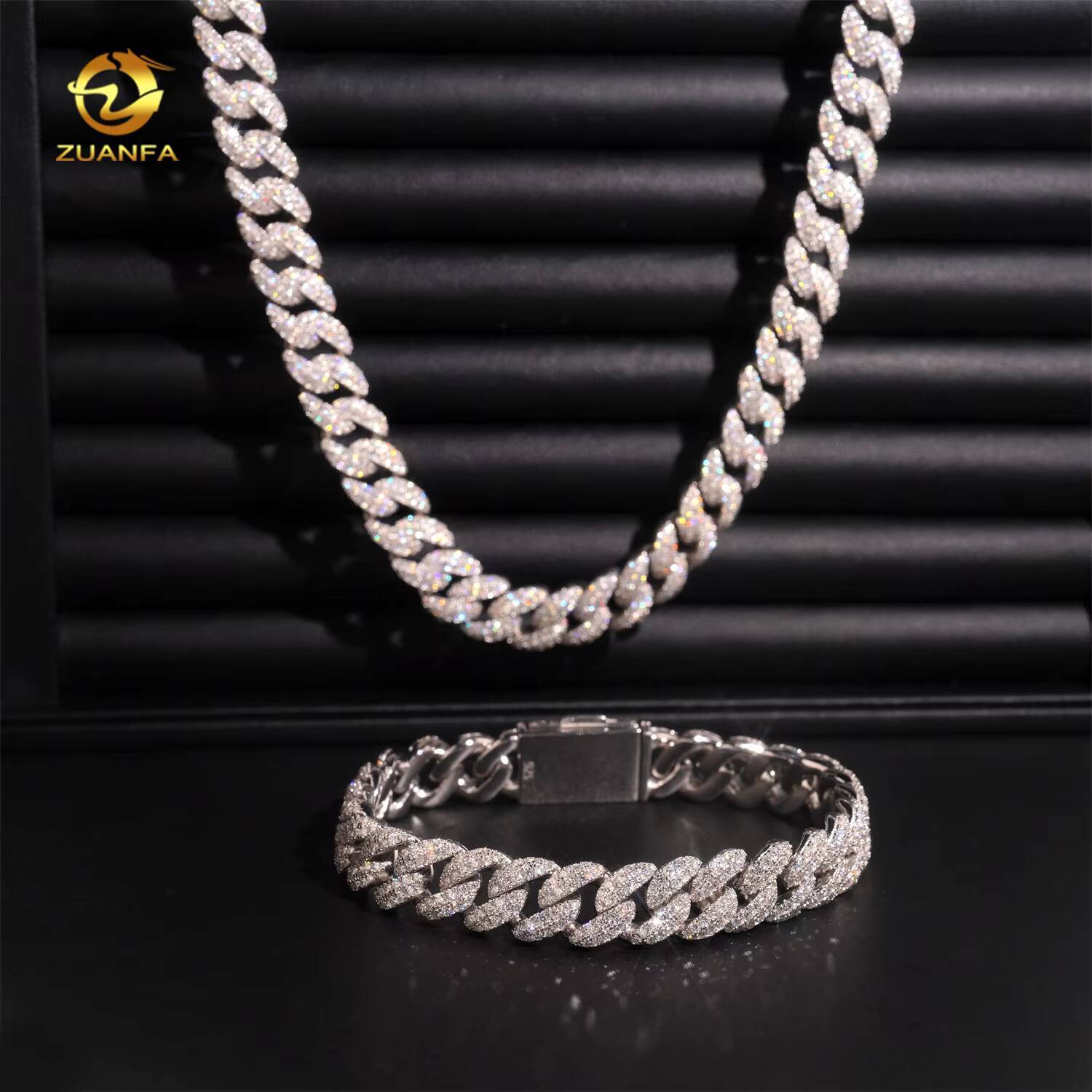 Hot Sale Moon Shape Hip Hop Jewelry Iced Out 12mm Sliver 925 Lab Diamond Moissanite Cuban Link Chain