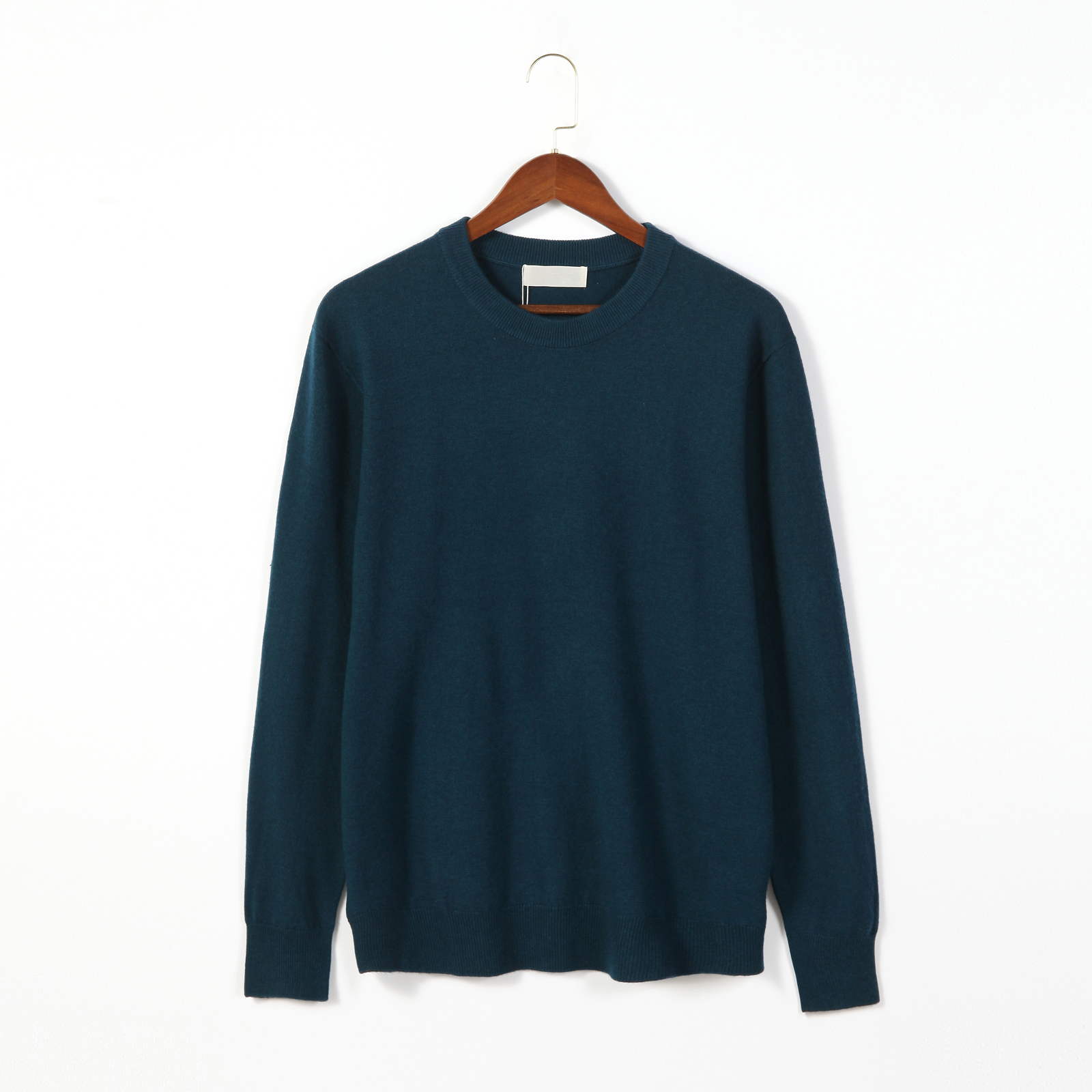 Men's round neck solid color sweater multi-color basic models of autumn and winter knitting bottoming tops