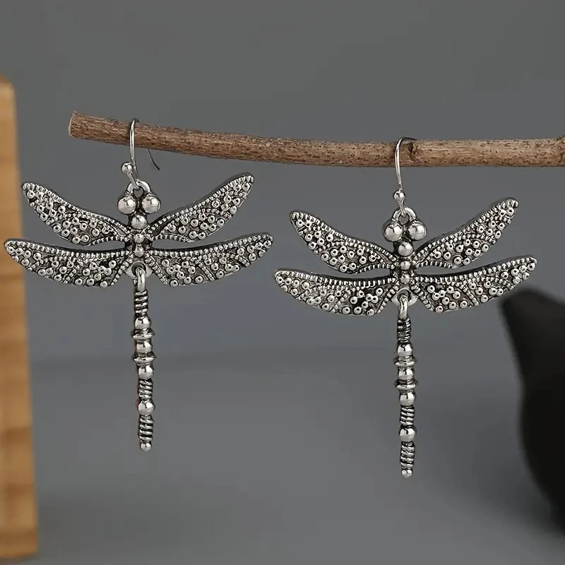 Vintage Dragonfly n Carved Pattern Dangle Earrings Retro Bohemian Style Silver Color Jewelry Trendy Female Ear Ornaments 250715