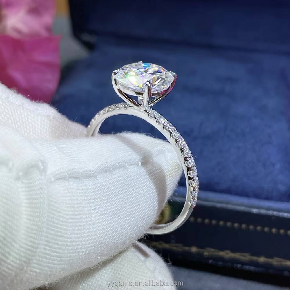 Classic 1.0CT Round Cut VVS Moissanite Diamond Ring 925 Silver with Simple Design for Womens Party Jewelry