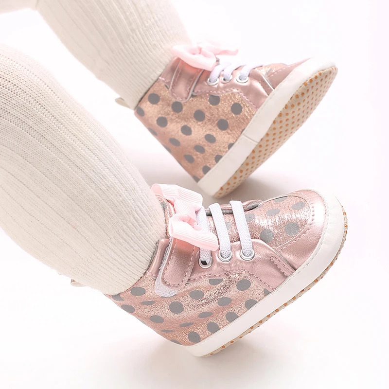 018 Months Cute Bow Baby Girl Sports Shoes Soft Bottom Lightweight NonSlip Indoor and Outdoor First Step Walking Shoes 250725