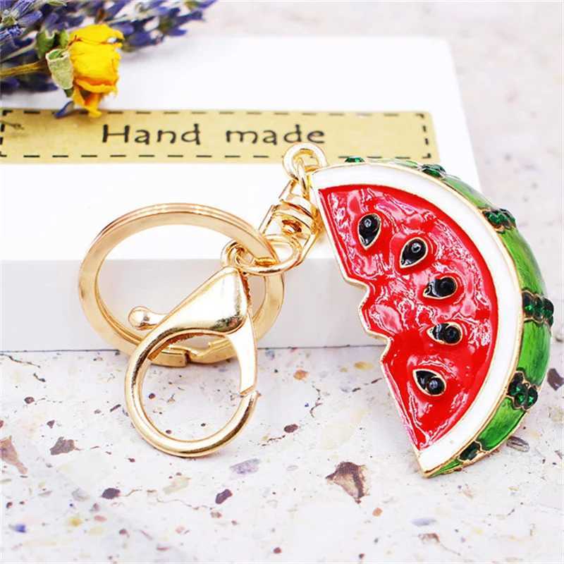 Alloy Simulation Watermelon Keychain Creative Summer Fruit Environmental Protection Model Car Phone Bag Pendant Ornaments Gift R250725