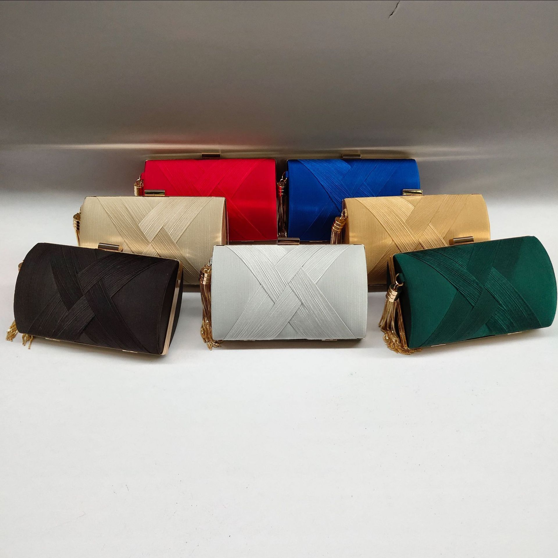 Designer Bag Foreign Trade Evening Bag Tassel Evening Bag Cross-border Women's Clutch Bag Banquet Luxury Bag Bag Evening Handbag Clutch Bag Free 