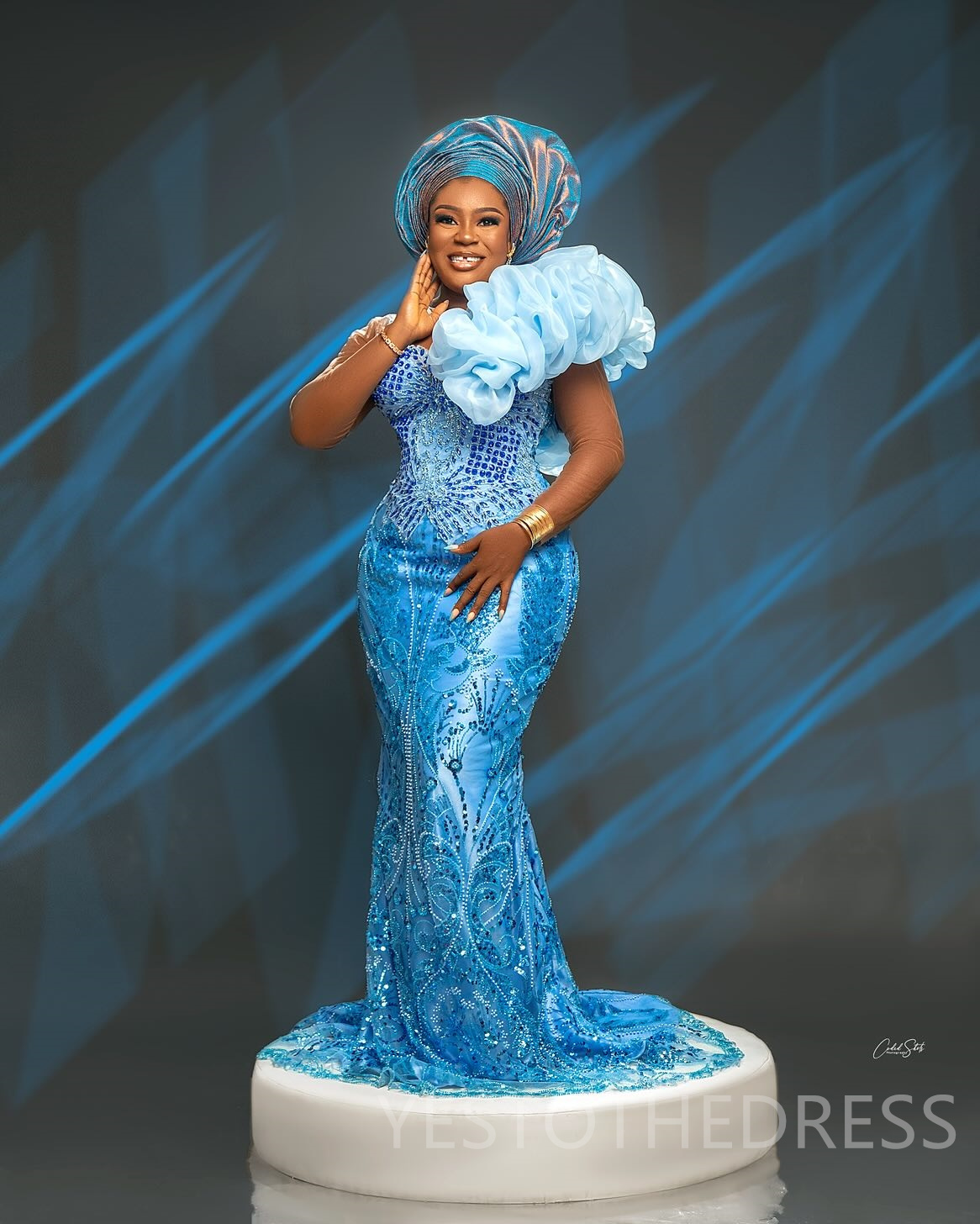 2025 Plus Size Blue Prom Dress Evening Dresses Mermaid Formal Gowns For Black Women Sheer Neck Long Sleeves Beaded Lace Birthday Dress Second Receptio