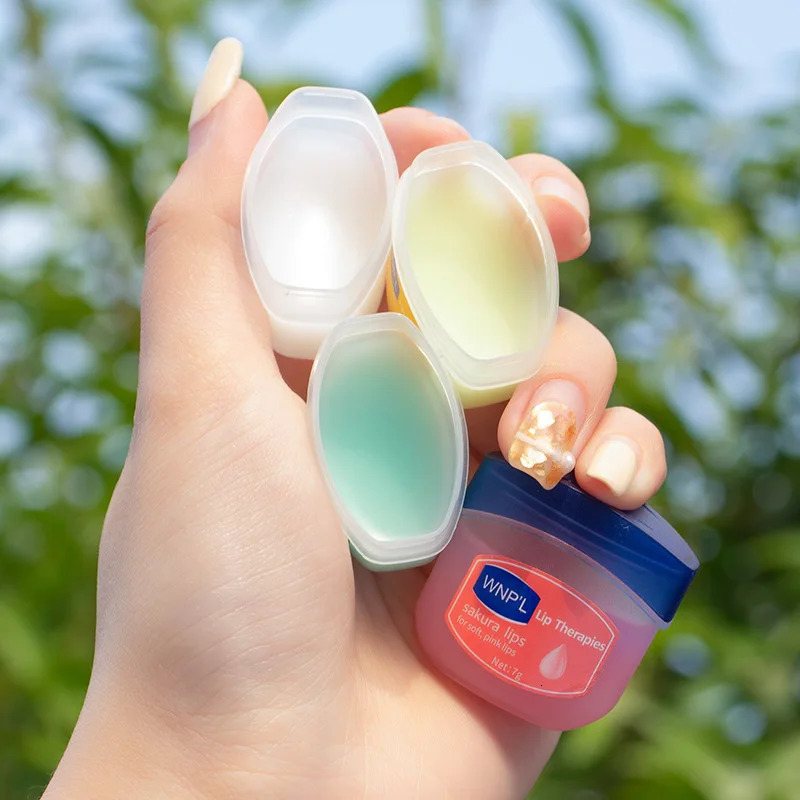8641PCs Lip Balm Moisturizing Lipstick Base Moisturizer Makeup Natural Plant AntiCracking Care Petroleum Jelly 250716