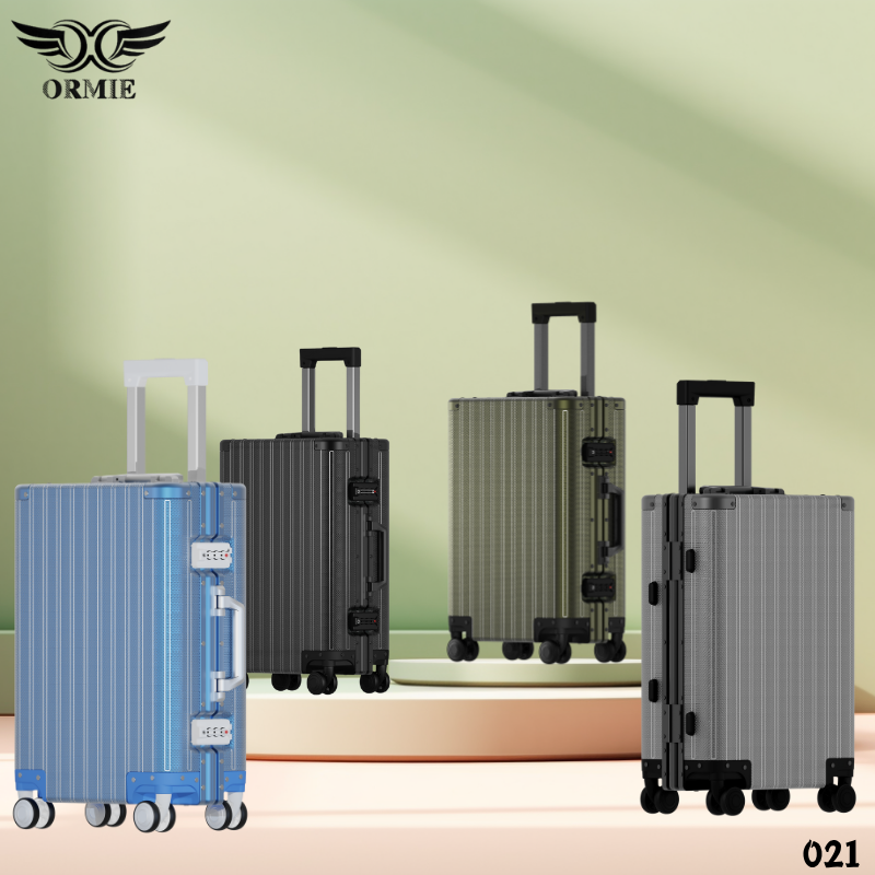 Premium Mens/Womens Aluminum Rolling Trunk Plus Compact Wheeled Backpack Ideal For Business Trips