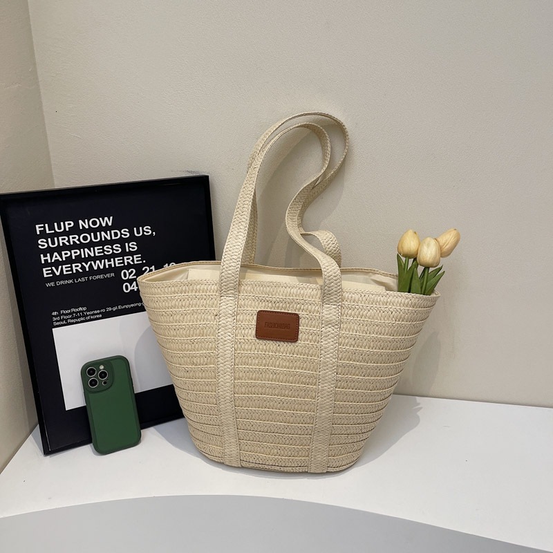 Luxury Brand Designer Bag Women's Bag Shoulder Bag Casual Commuting Vacation Woven Large Capacity Spring New Fashion Luxury bag Beach Straw Bag
