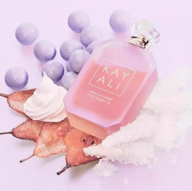 Lovefest Burning 100ml Kayali Perfume Vanilla 28 Eau De Parfum Men Woman Fragrance 3.4oz Long Lasting Smell Neutral Cologne Spray