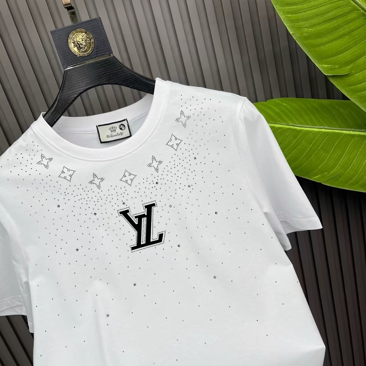 Men's T Shirt Luxury Summer Fashion Brand T Shirt Clothing Designer T-shirt Ice Silk Rhinestone Short Sleeved Men's Large Size Hoodie Graphi