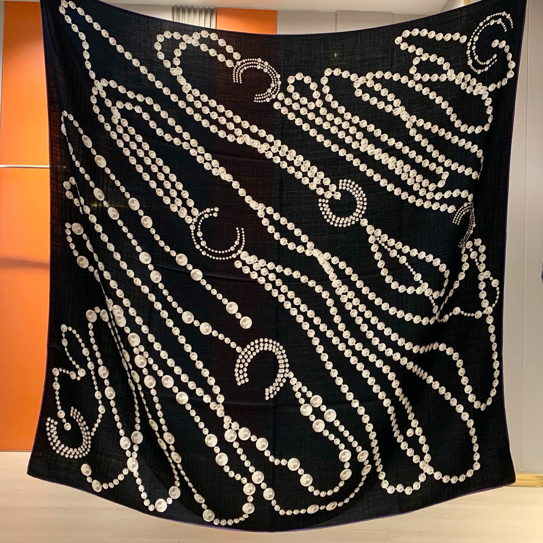 140cm Designer silk and cashmere scarf Style Pearl High-End Cashmere Women Double-Sided Same Color Warm Shawl Silk Wool Large Square Scarf for Autumn and Winter