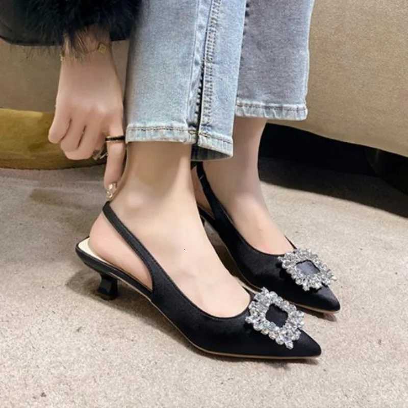 Summer Women Sandals New Womens Shoes Pointed Toe Shallow Nude Pink Diamond Shoes Low Heel Back Strappy Shoes Women dress shoes Z250725