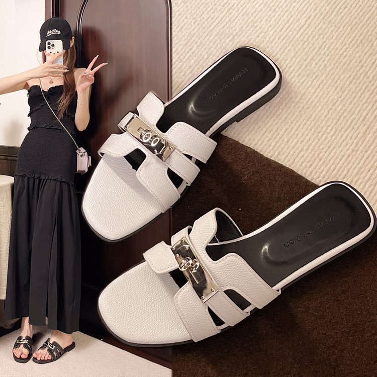Women's Silver Open Toe Sandals, Japan And Korean Style Soft Leather-Style Flat Strap Slippers with Lock Buckle, Floral Beading, Wide Fit, PVC Outsole - view 3