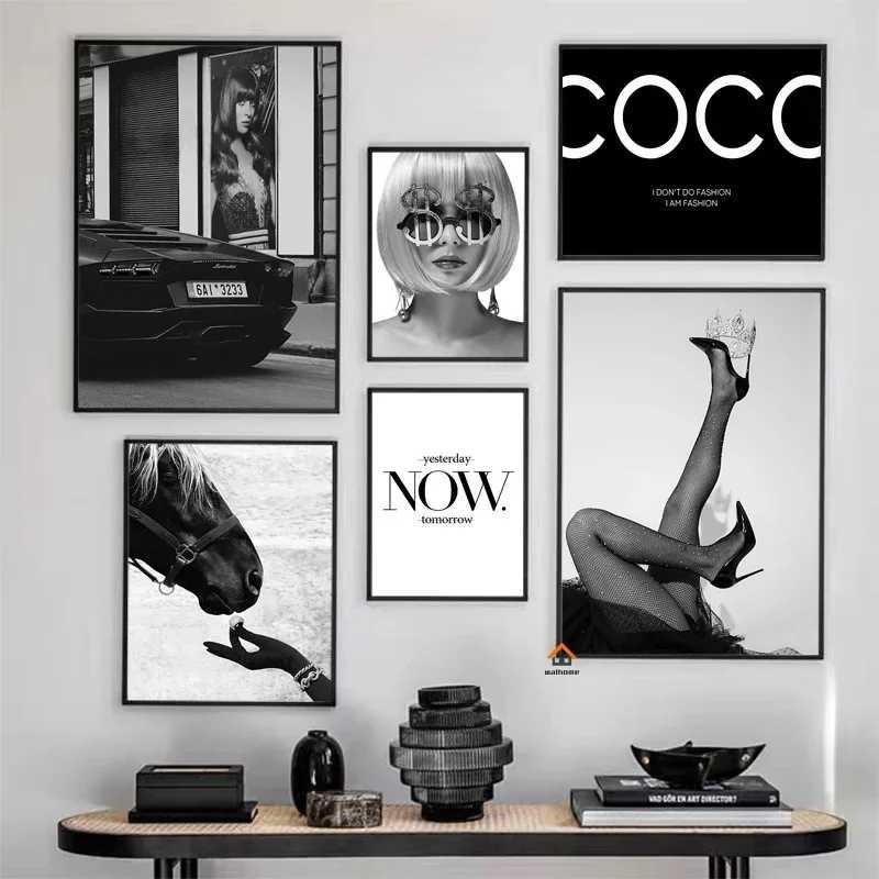 Modern Black White Fashion Sexy Girl Poster Aesthetic Canvas Painting Wall Art Pictures Posters and Prints Living Room Home Decor XJ250726