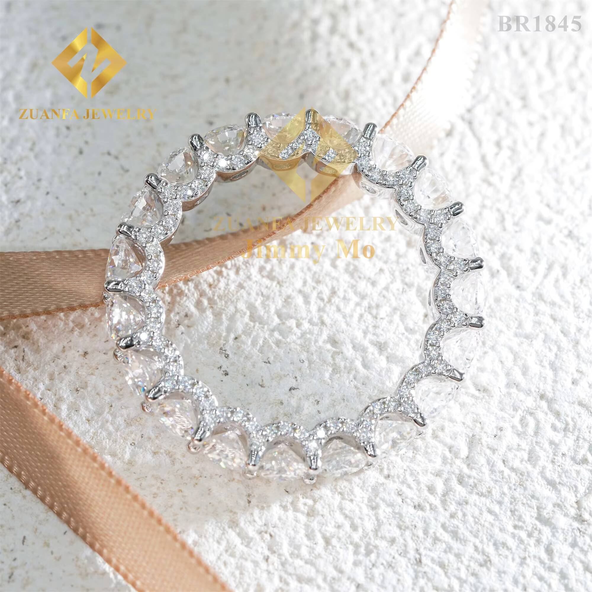 Women Wedding Jewelry 925 Silver White Gold Prong Setting VVS1 4mm Round Full With Moissanite Diamond Eternity Band Ring