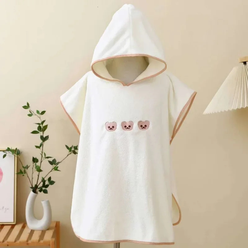 Baby Bathrobe Hooded Towel Soft Coral Velvet Child Bath Cloak Cute Warm Blanket Toddler Sleeping Swaddle Wrap 250725