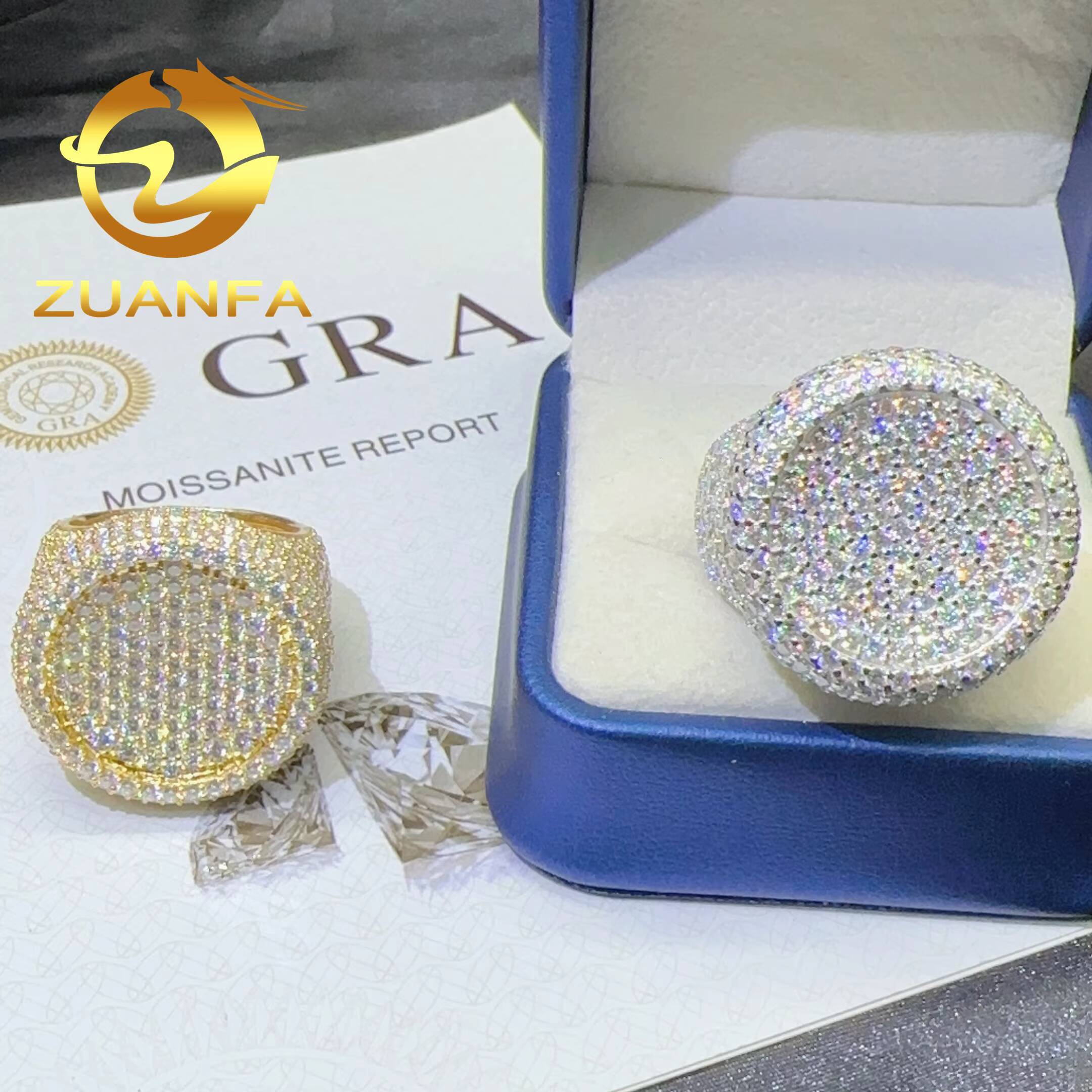 Fashion Rapper Jewelry Full Paved VVS Moissanite Diamond Ice Out Round Engsgement Ring Shining Hip Hop Rings