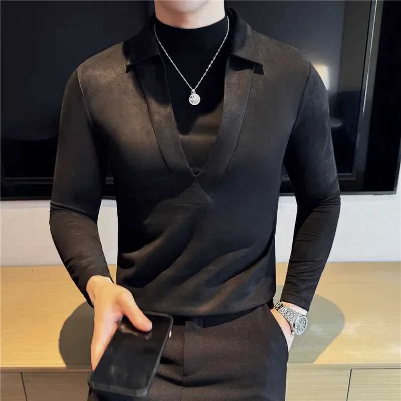 Men Fake Two-piece T-shirt Pullover 2024 British Style Autumn Winter Woolen Warm Thick Turtleneck T-shirt Fashion Men Clothing Z250725